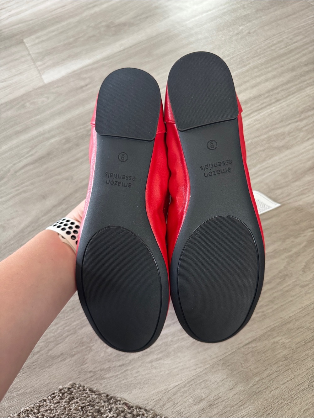 Amazon Essentials Red Women's Flats - Picture 4 of 4
